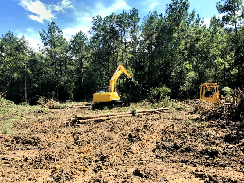 Summer Land Clearing Machinery